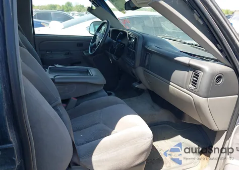 2005 Chevrolet Suburban 1500 Ls z USA, uszkodzony, nr VIN 3GNEC16Z45G151765